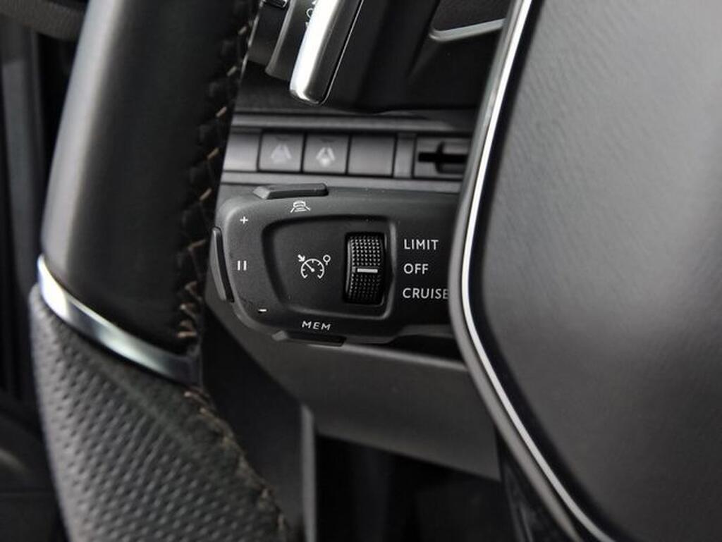 Peugeot 5008 5008 1.5 BLUEHDI 130 S&S GT AUTO 5P 7 PLAZAS Segunda mano
