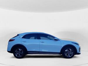 Kia Ceed XCEED 1.0 T-GDI 100 DRIVE 5P 3