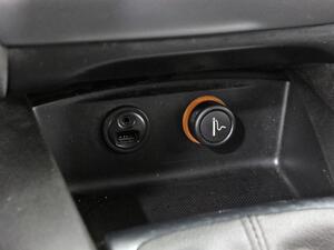 Citroën C4 C4 1.2 PURETECH 110 TONIC 5P 29