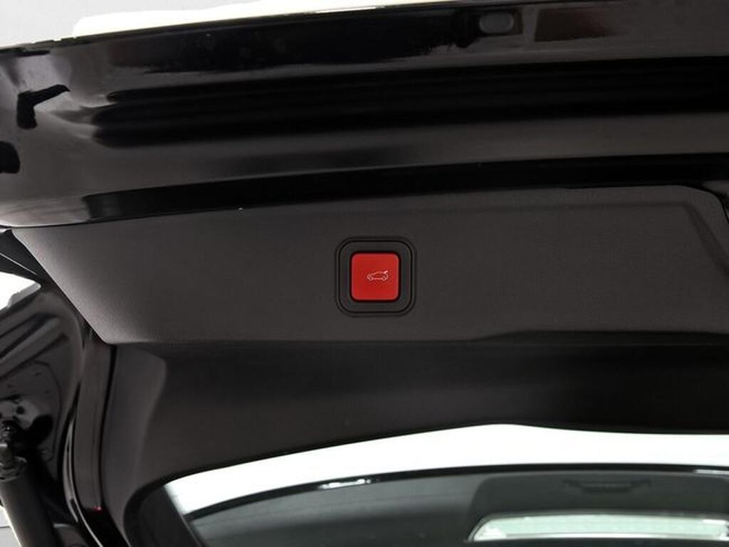 Jeep Avenger AVENGER 1.2 G 100 ALTITUDE 5P Segunda mano