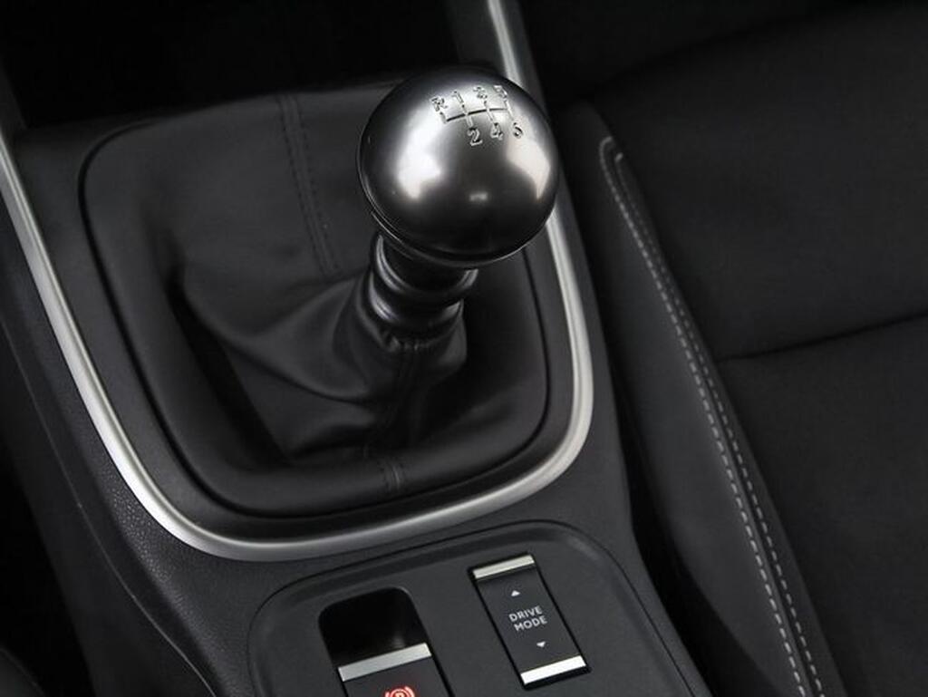 Jeep Avenger AVENGER 1.2 G 100 ALTITUDE 5P Segunda mano