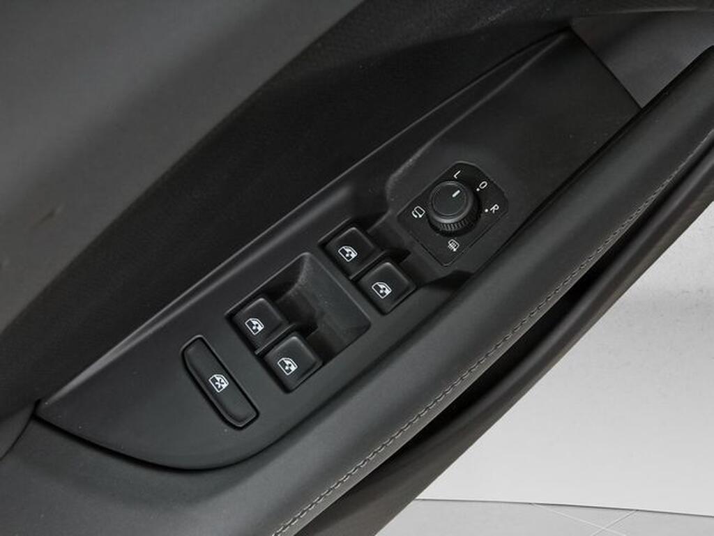 CUPRA Terramar TERRAMAR 2.0 TSI 204CV DSG 4WD BEYOND Segunda mano