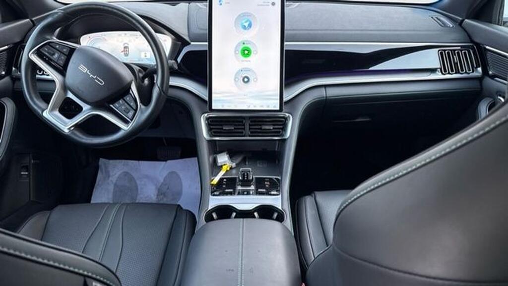 BYD Seal U SEAL U COMFORT 1.5 DM-I 218 CV 5P Segunda mano