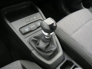 Kia Stonic STONIC SUV 1.0 T-GDI MHEV 85KW DRIVE 115 5P 15
