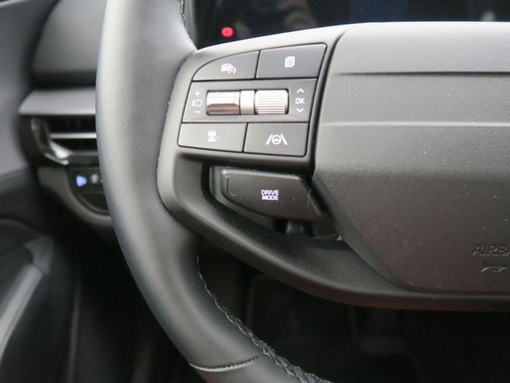 Kia Sportage SPORTAGE SUV 1.6 T-GDI HEV DRIVE AUTO 239 5P Segunda mano
