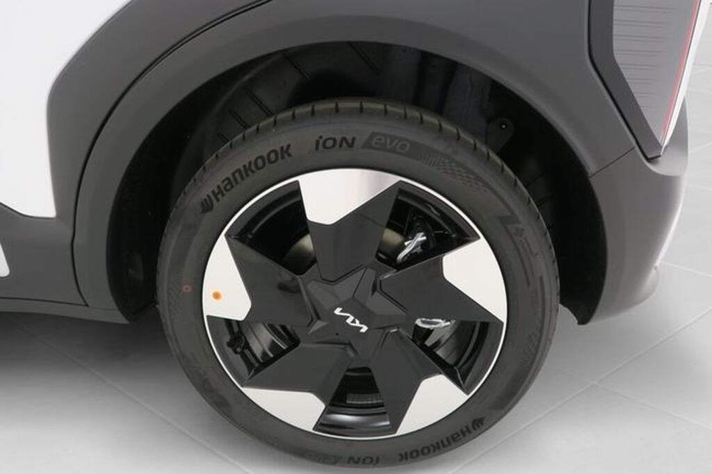 Kia EV2 EV2 SUV BEV 42KWH EARTH AUTO 147 5P 11