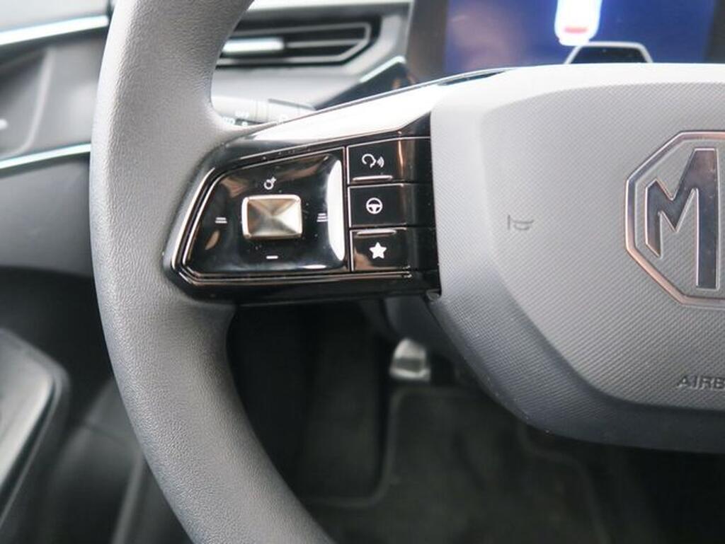 MG MG3 MG3 COMFORT 1.5 HYBRID+ 195 CV 5P Segunda mano