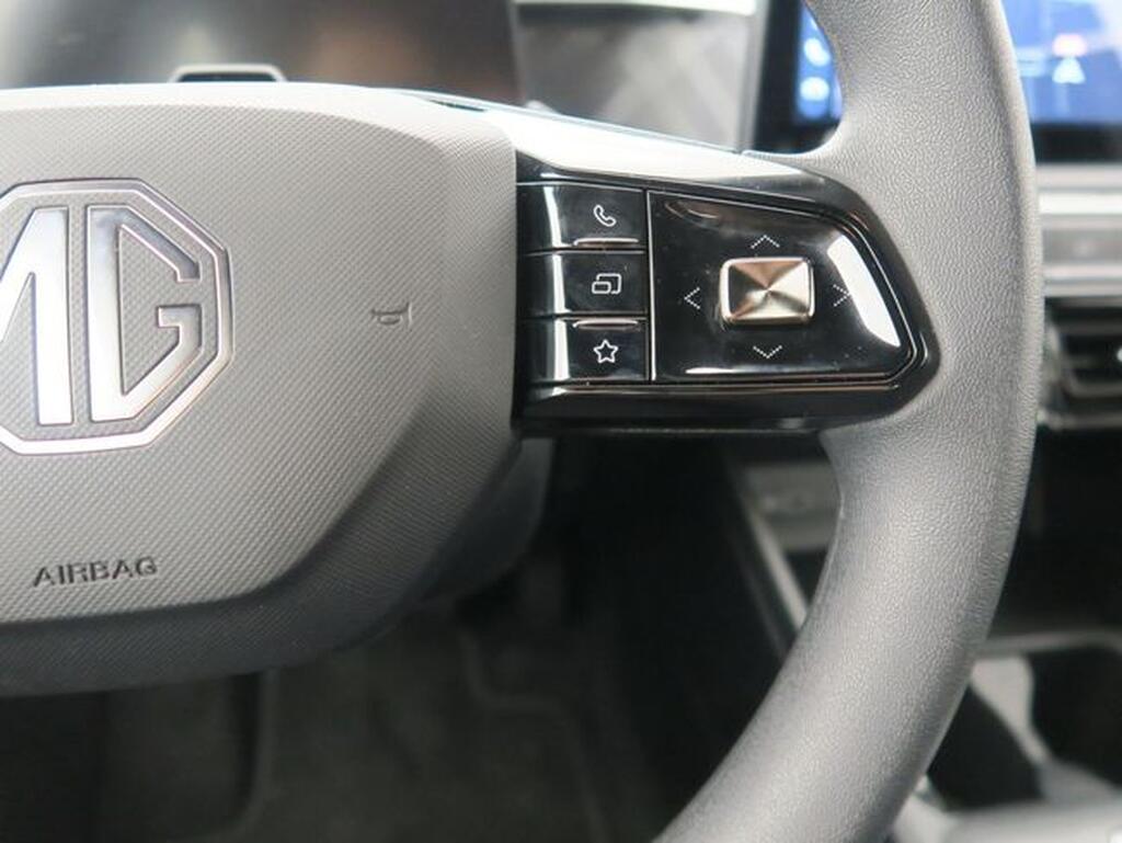 MG MG3 MG3 COMFORT 1.5 HYBRID+ 195 CV 5P Segunda mano