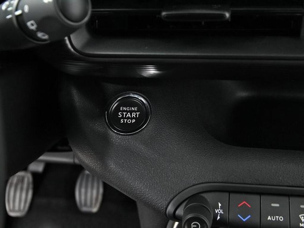 Jeep Avenger AVENGER 1.2 G 100 ALTITUDE 5P Segunda mano