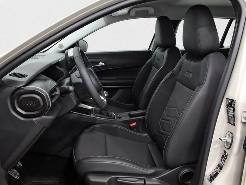 Jeep Avenger AVENGER 1.2 G 100 ALTITUDE 5P Segunda mano
