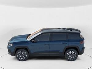 Jeep Compass JEEP COMPASS BEV SUMMIT 1