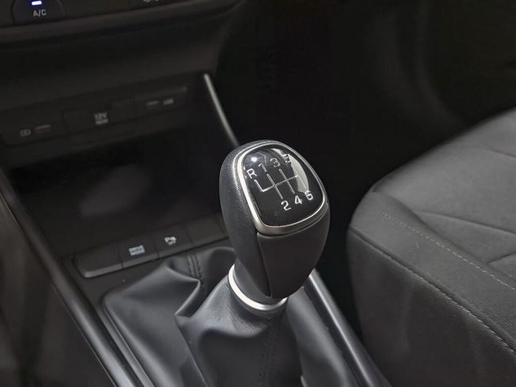 Hyundai Bayon BAYON 1.0 TGDI 48V MHEV 100 MAXX 5P Segunda mano