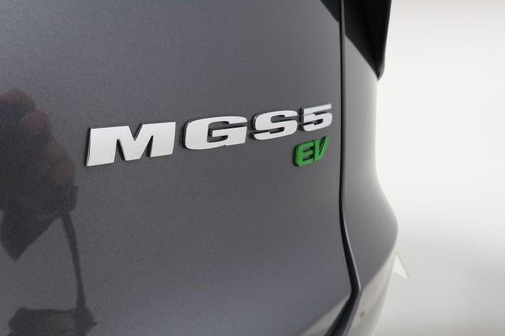 MG S5 MGS5 LUXURY EV 64KWH 231 CV Segunda mano