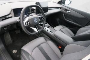 MG S5 MGS5 LUXURY EV 64KWH 231 CV 6