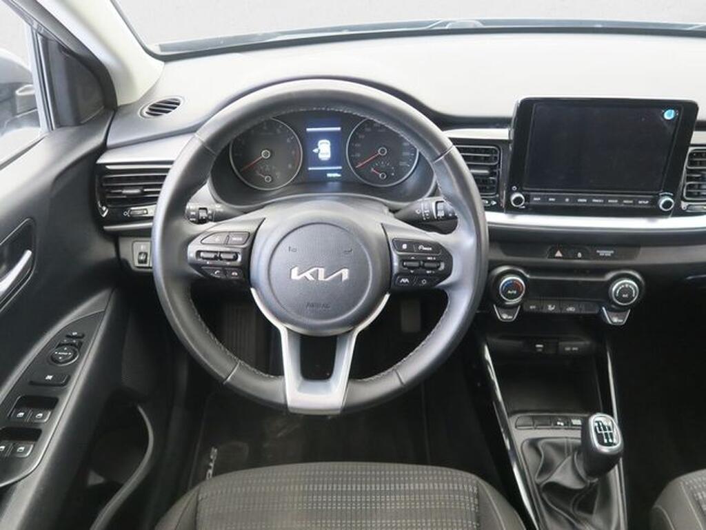 Kia Stonic STONIC SUV 1.0 T-GDI MHEV IMT 74KW DRIVE 100 5P 15