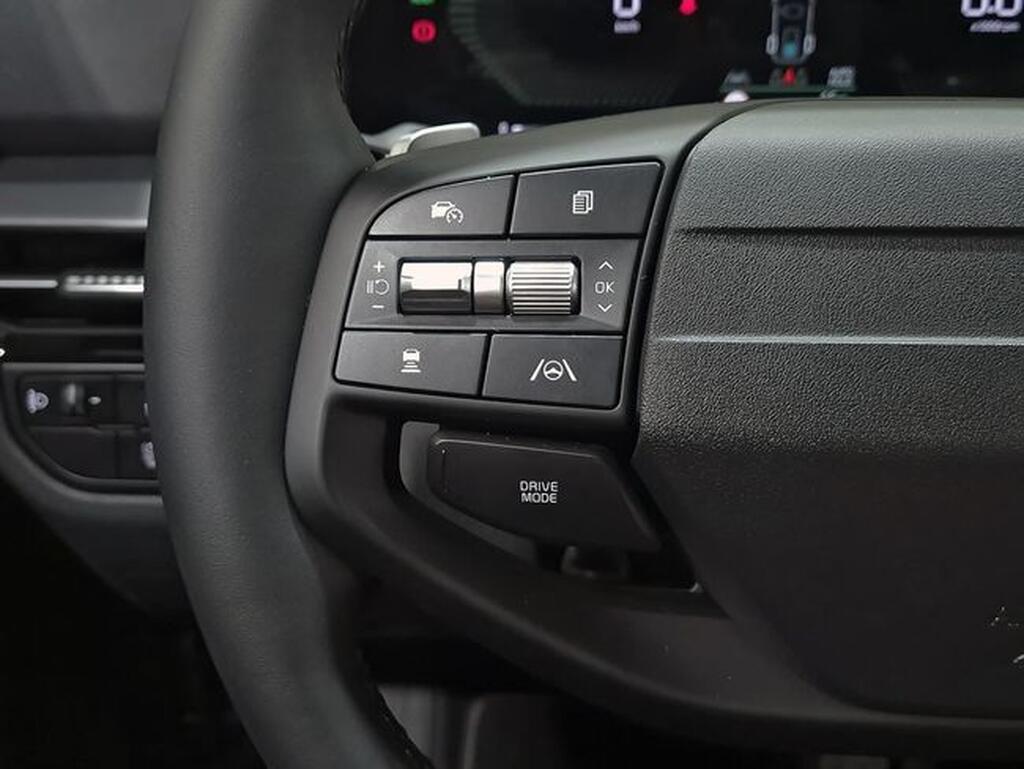 Kia Sportage SPORTAGE 1.6 T-GDI HEV DRIVE AUTO 5P Segunda mano