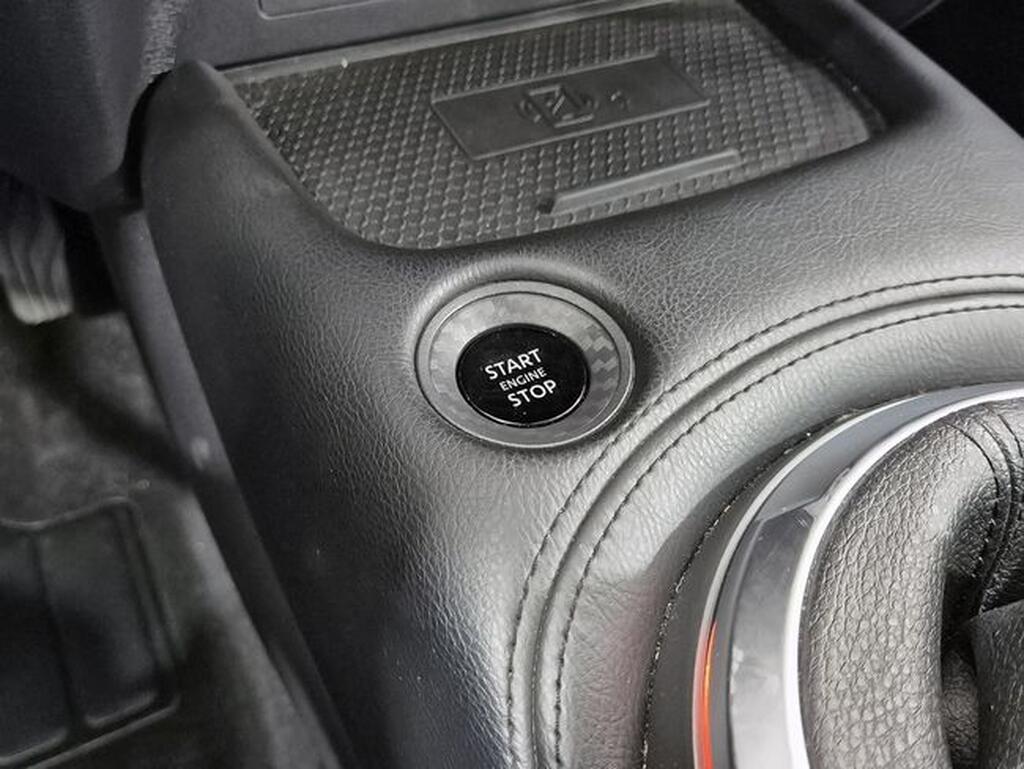 Nissan Juke JUKE 1.0 DIG-T 114CV N-CONNECTA 5P Segunda mano