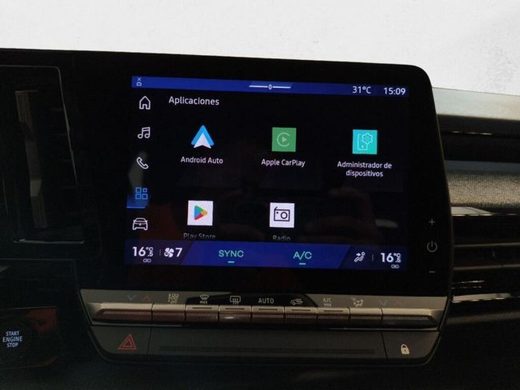 Renault Austral AUSTRAL 1.2 E-TECH HEV 200 EVOLUTION 5P Km0