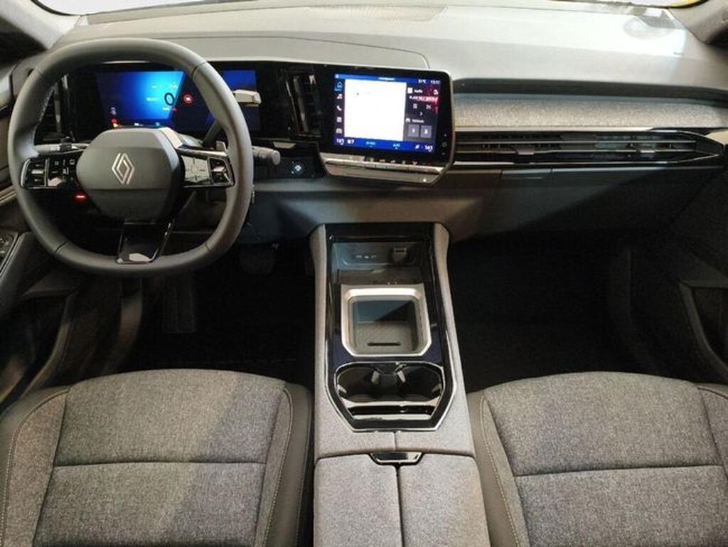 Renault Austral AUSTRAL 1.2 E-TECH HEV 200 EVOLUTION 5P Km0