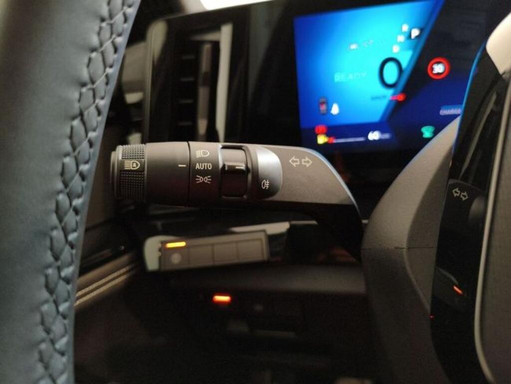 Renault Austral AUSTRAL 1.2 E-TECH HEV 200 EVOLUTION 5P Km0