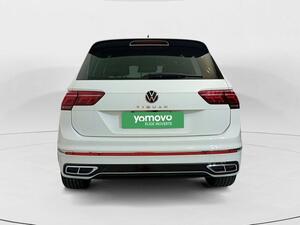 Volkswagen Tiguan TIGUAN 2.0 TDI 150 R-LINE DSG 5P (TECHO) 5