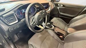 Kia Ceed XCEED 1.0 T-GDI 120 TECH 5P 13