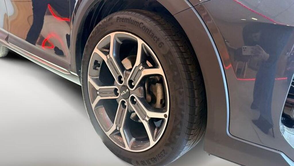 Kia Ceed XCEED 1.0 T-GDI 120 TECH 5P 3