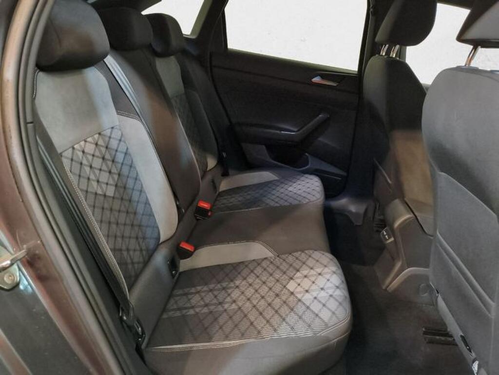 Volkswagen Taigo TAIGO 1.5 TSI 150 DSG R-LINE 5P Segunda mano