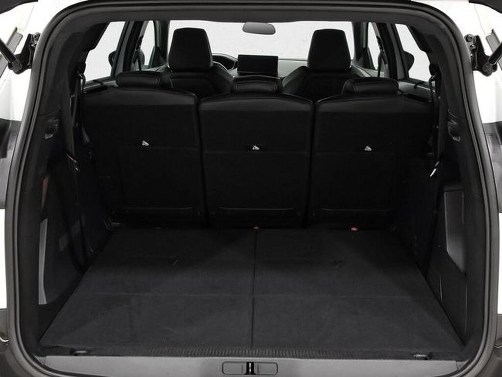 Peugeot 5008 5008 1.5 BLUEHDI 130 S&S ALLURE PACK AUTO 5P 7 PLAZAS Segunda mano