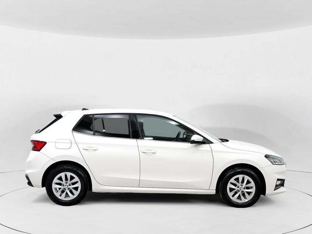 Skoda Fabia FABIA 1.0 TSI 110 AMBITION 5P Segunda mano