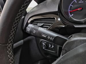 Opel Corsa CORSA 1.4 90 COLOR EDITION 5P 14