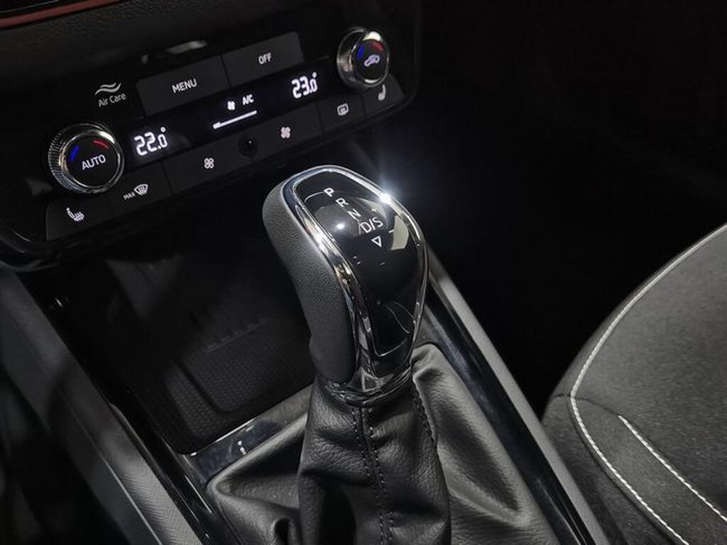Skoda Kamiq KAMIQ 1.5 TSI 150 DSG MONTE CARLO 5P Segunda mano
