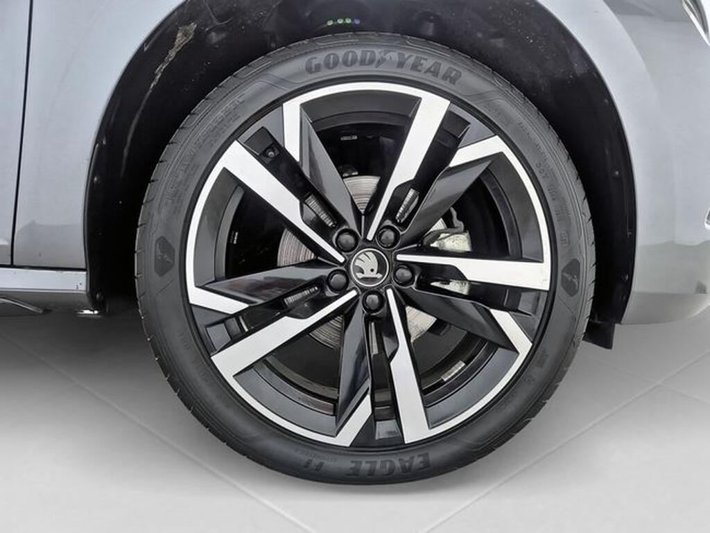 Skoda Kamiq KAMIQ 1.5 TSI 150 DSG MONTE CARLO 5P Segunda mano