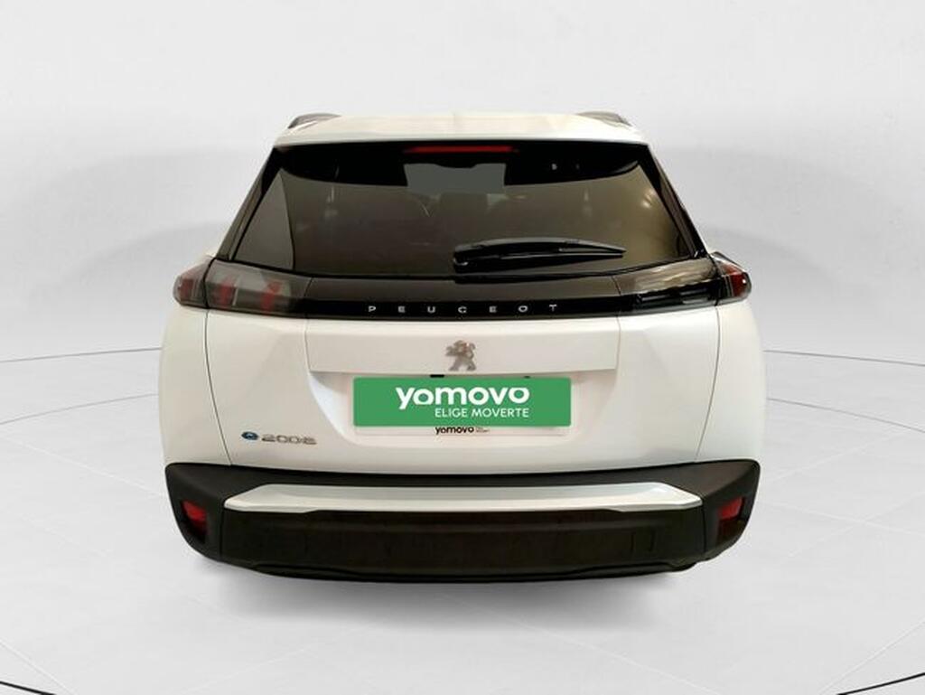 Peugeot 2008 2008 BEV ALLURE PACK 136CV 5P Segunda mano