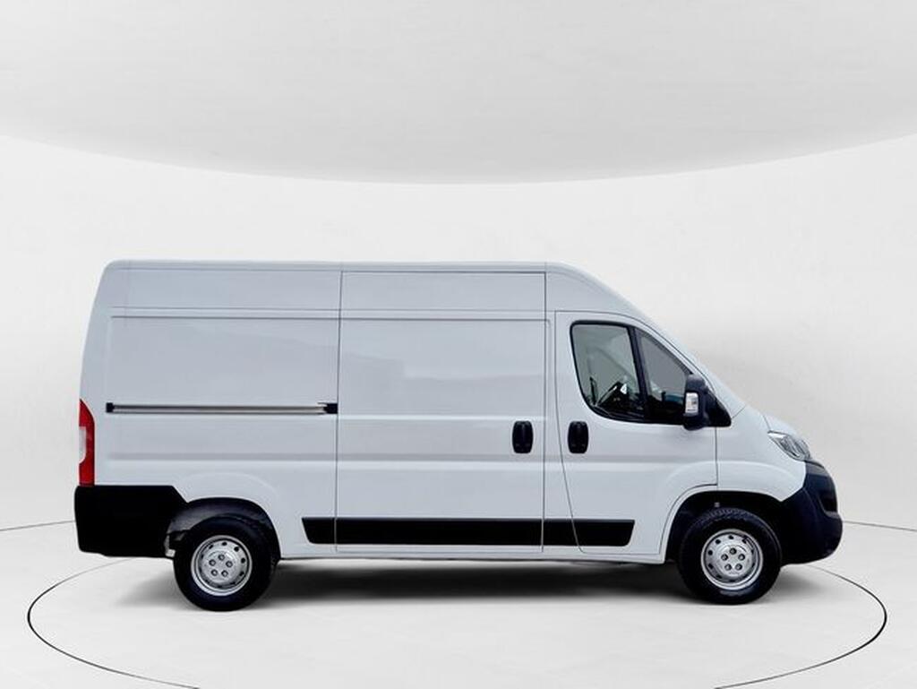 Opel Movano MOVANO FG 2.2 BHDI 120 L2H2 3.0T 4P Segunda mano