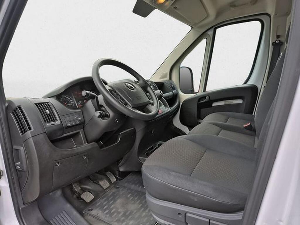 Opel Movano MOVANO FG 2.2 BHDI 120 L2H2 3.0T 4P Segunda mano