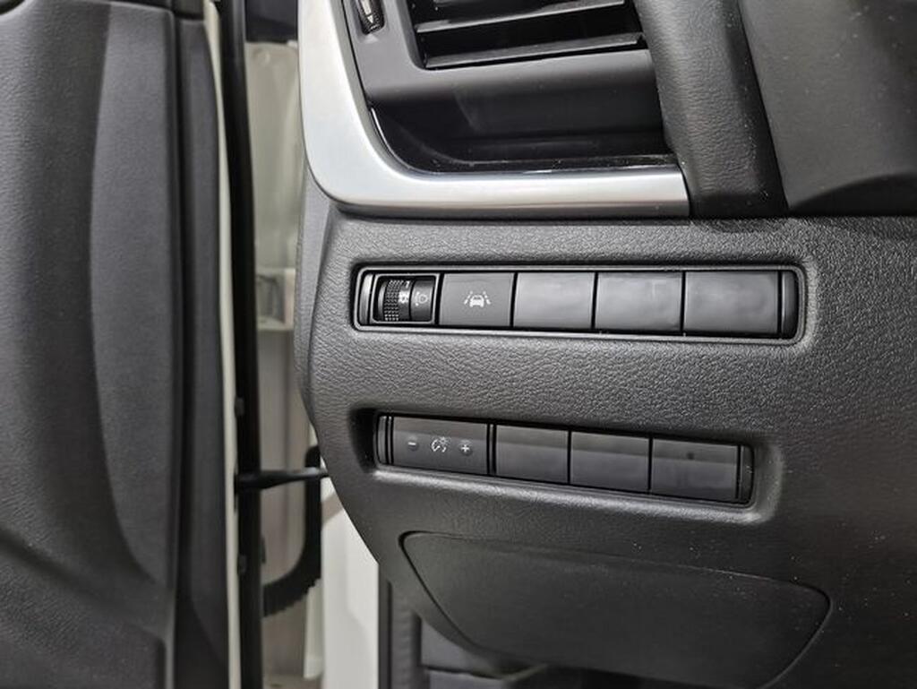 Nissan Qashqai QASHQAI 1.5 HEV E-POWER 190 N-CONNECTA AUTO 5P (ANTINIEBLAS LED) Segunda mano