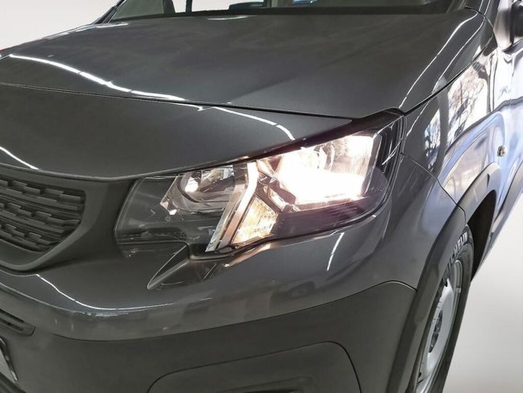 Peugeot Rifter E-RIFTER ACTIVE PACK STANDARD BEV (100 KW) 136CV Km0