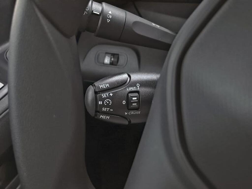 Peugeot Rifter E-RIFTER ACTIVE PACK STANDARD BEV (100 KW) 136CV Km0