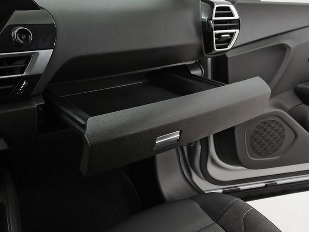 Citroën C4 C4 1.2 PURETECH 130 PLUS 5P Segunda mano