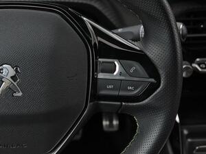 Peugeot 2008 2008 1.2 PURETECH 130 S&S GT 5P 19