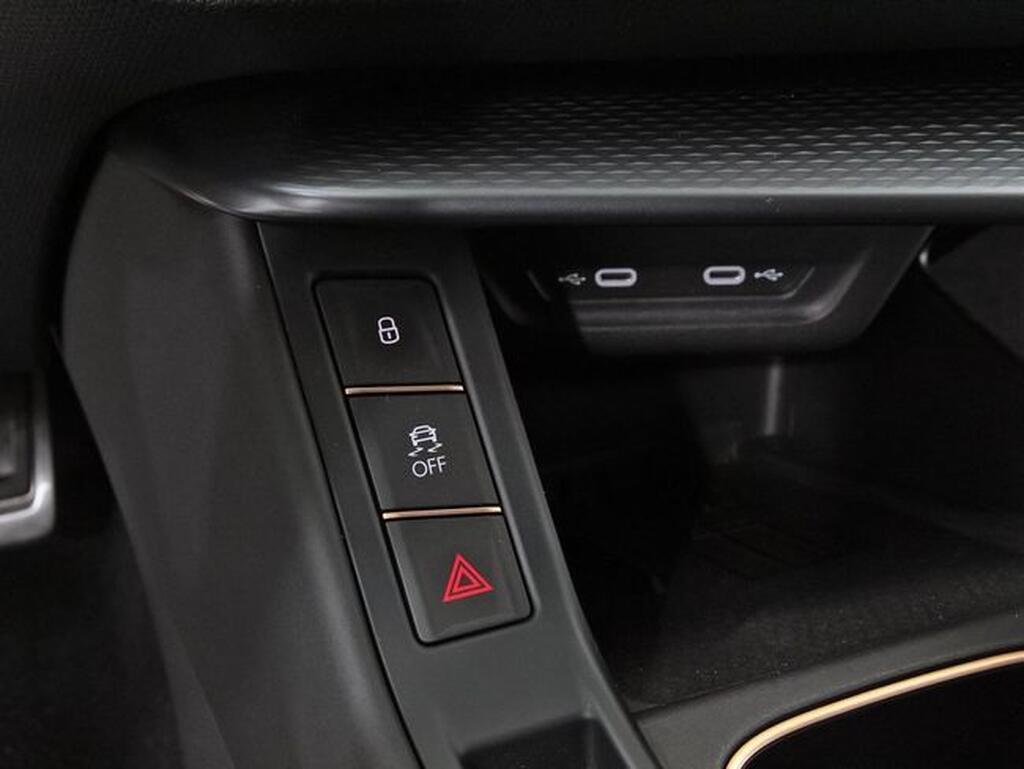 CUPRA Terramar TERRAMAR 1.5 ETSI MHEV 150 DSG 5P Segunda mano
