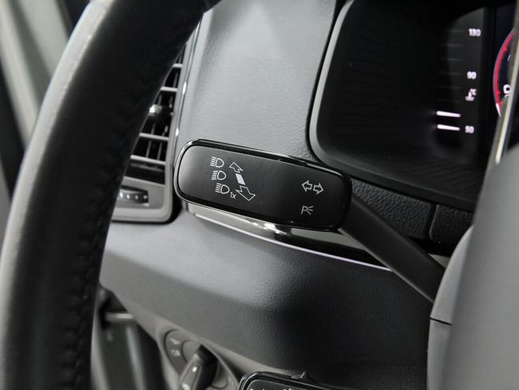 Skoda Karoq KAROQ 1.5 TSI 150 SPORTLNE  DSG 5P Segunda mano