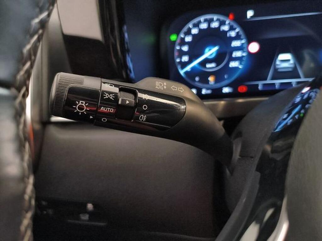 Kia Sorento SORENTO 1.6 T-GDI HEV BLACK EDITION AUTO 2WD 5P 7 Plazas 16