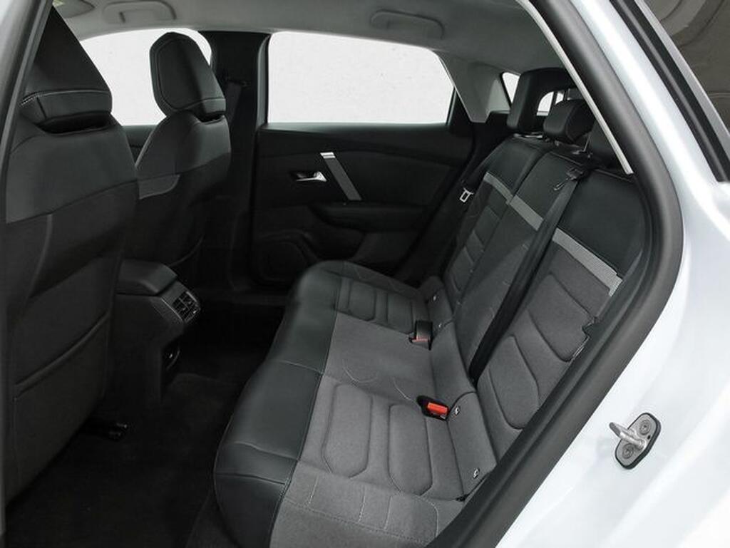 Citroën C4 C4 1.2 HYBRID MHEV 136 EDCS6 PLUS 5P Segunda mano