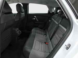 Citroën C4 C4 1.2 HYBRID MHEV 136 EDCS6 PLUS 5P 9