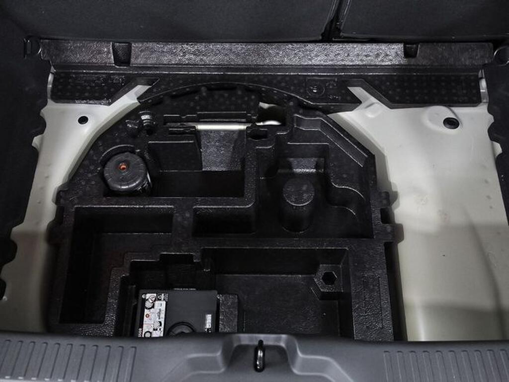 Citroën C3 C3 1.2 HYBRID 110 EDSC6 BUSINESS 5P (KMO) Km0