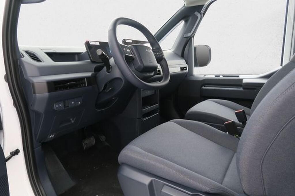 Kia PV5 Passenger PV5 Monovolumen BEV 51KWH ESSENTIAL AUTO 122 5P Km0