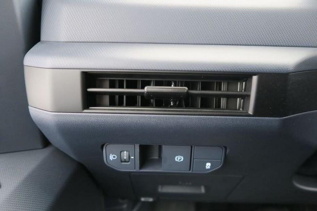 Kia PV5 Passenger PV5 Monovolumen BEV 51KWH ESSENTIAL AUTO 122 5P Km0