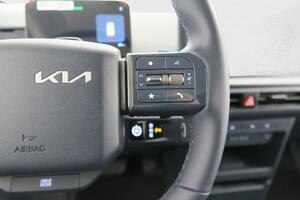 Kia PV5 Passenger PV5 Monovolumen BEV 51KWH ESSENTIAL AUTO 122 5P 8